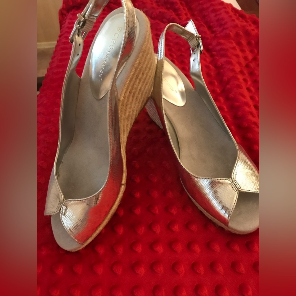 BCBG Silver women’s wedges size 8 1/2